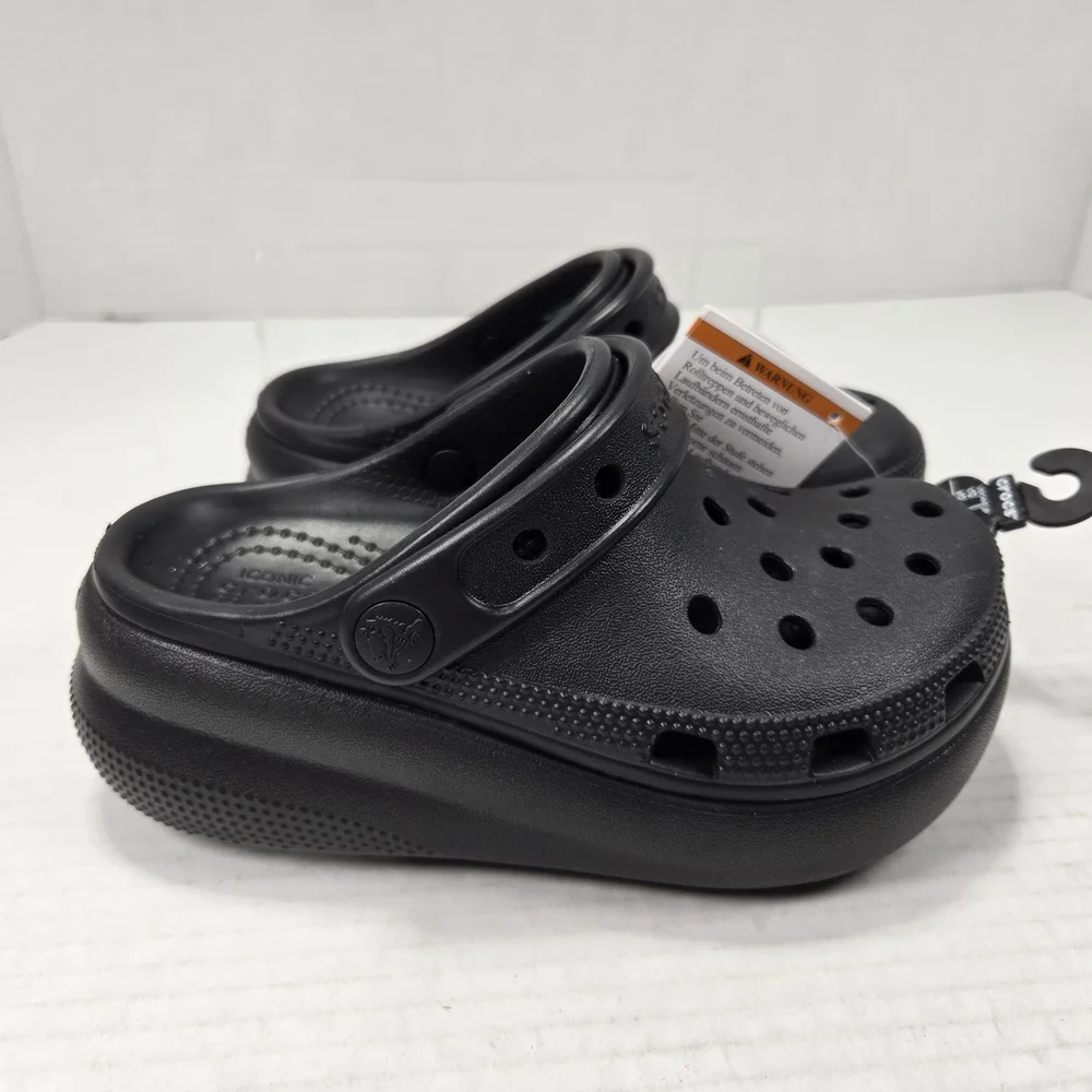 CROCS Unisex Classic Cutie Clog Black Slip-on Sandals Size C12 Toddler